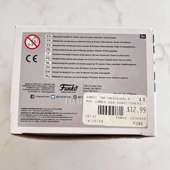 Funko Pop Games: Sonic the Hedgehog - Sonic with Emerald #284 - NIB - Picture 6 of 6